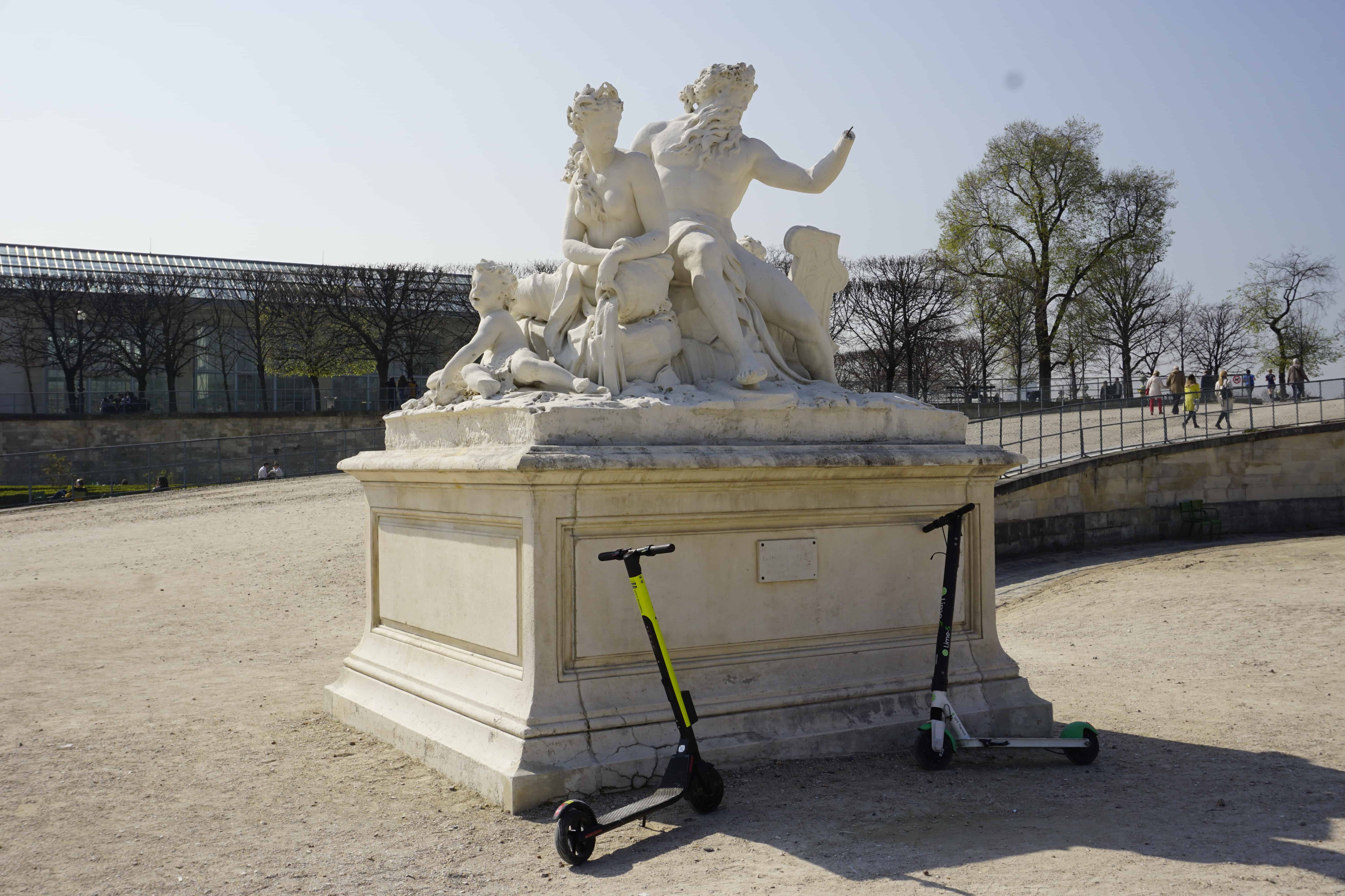 paris scooters